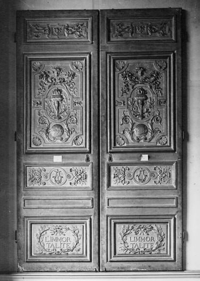 Ancienne_porte_de_l'Académie_française